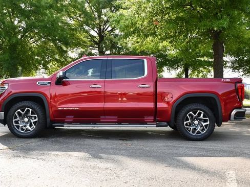 Used 2023 GMC Sierra 1500 SLT w/ SLT Premium Package AWD/4WD image 4
