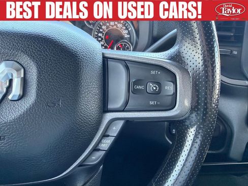 Used 2024 RAM 3500 Tradesman w/ Chrome Appearance Group AWD/4WD image 19