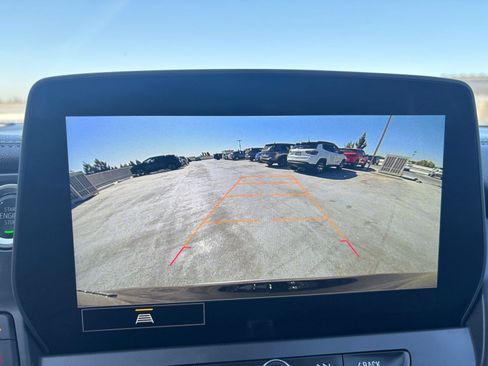 Used 2026 Chevrolet Blazer LT FWD image 24