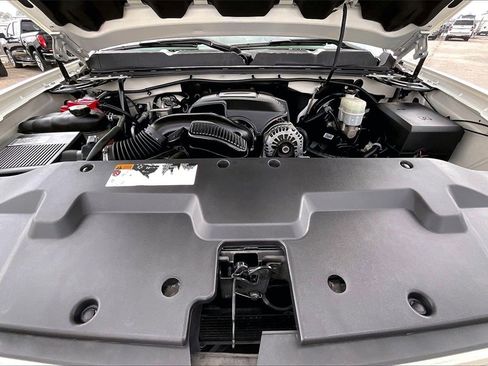Used 2013 Chevrolet Silverado 1500 LTZ w/ LTZ White Diamond Edition image 30