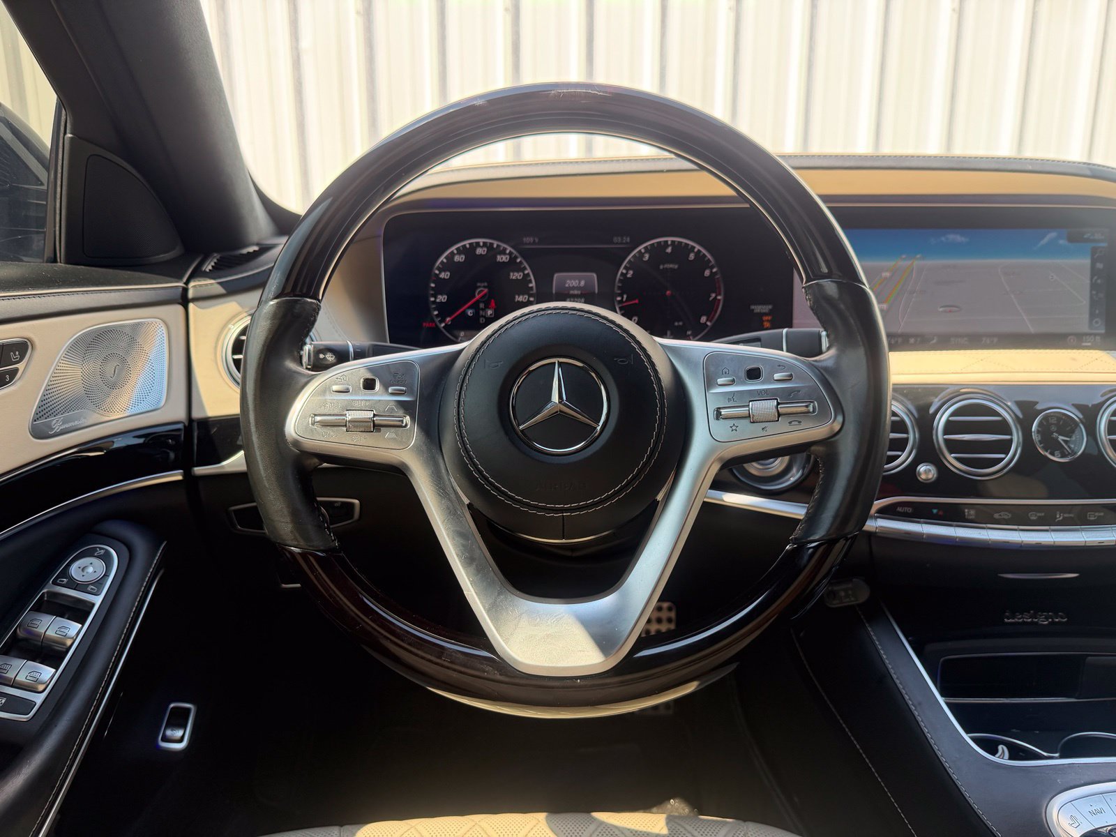 Used 2020 Mercedes-Benz S 560 Sedan image 14