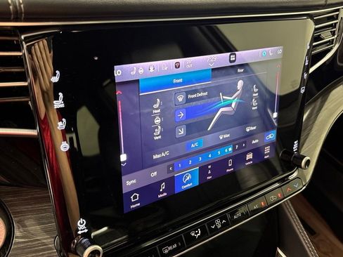 Used 2022 Jeep Wagoneer Series III w/ Convenience Group I RWD image 40