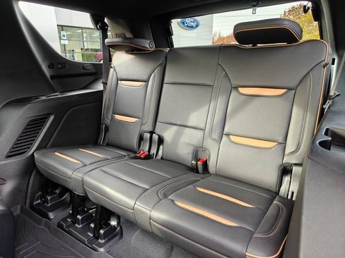 Used 2023 GMC Yukon AT4 w/ AT4 Premium Plus Package image 24