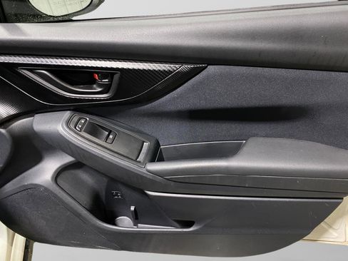 Used 2019 Subaru Crosstrek 2.0i AWD/4WD image 23
