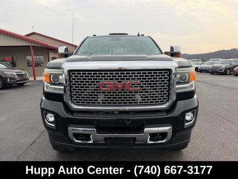 Used 2015 GMC Sierra 3500 Denali w/ Duramax Plus Package AWD/4WD image 2