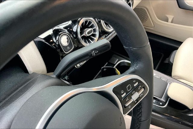 Used 2019 Mercedes-Benz A 220 4MATIC image 16