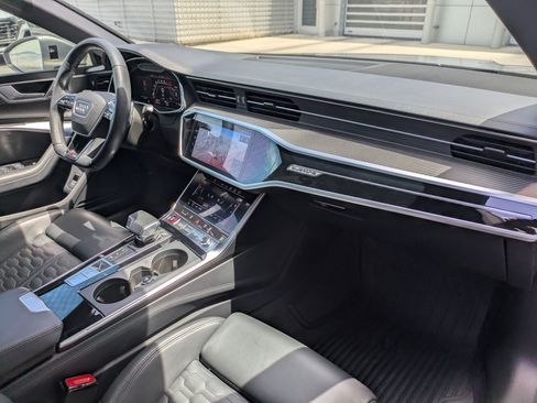 Used 2024 Audi RS 7 Performance AWD/4WD image 55