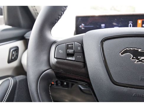Used 2025 Ford Mustang Mach-E Premium RWD image 23
