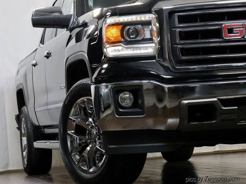 Used 2015 GMC Sierra 1500 SLT w/ SLT Crew Cab Value Package AWD/4WD image 4