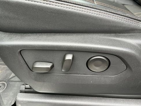 Used 2024 Chevrolet Silverado 1500 High Country w/ High Country Premium Package image 21