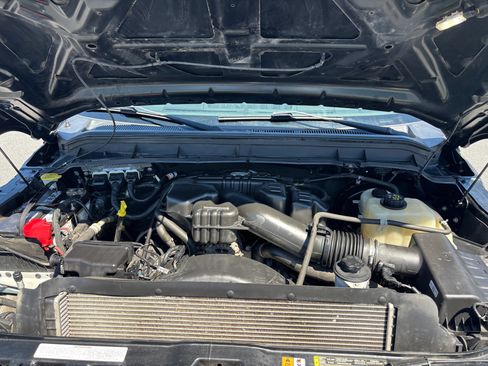 Used 2015 Ford F250 XL w/ Power Equipment Group AWD/4WD image 36