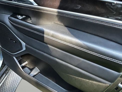 New 2024 Jeep Wagoneer 4WD w/ HD Trailer Tow Package image 16