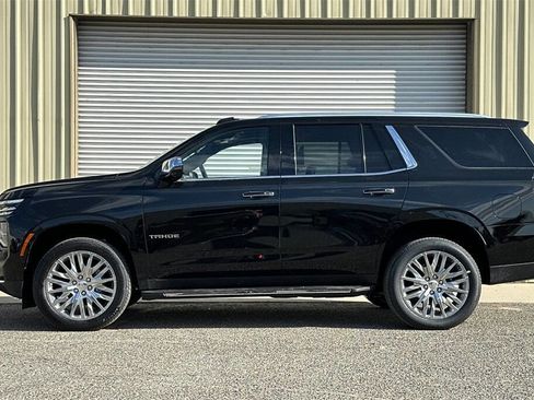 New 2025 Chevrolet Tahoe Premier image 3
