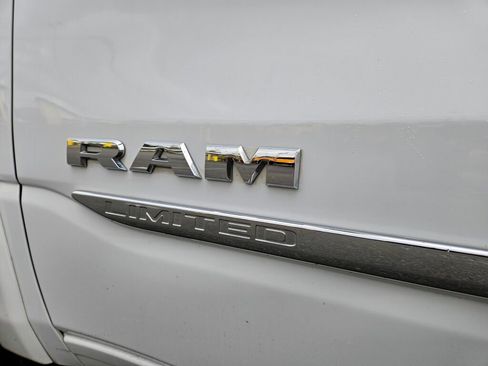 Used 2020 RAM 1500 Limited image 13