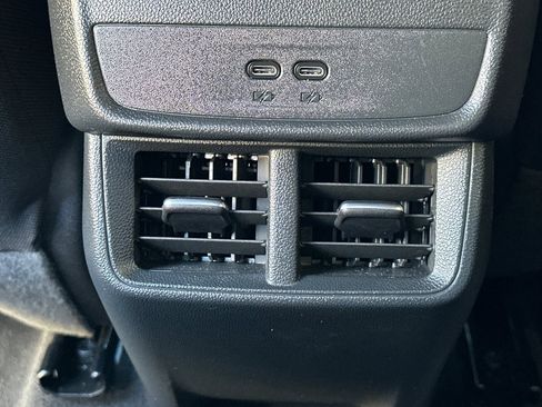 Used 2026 Chevrolet Equinox LT image 15