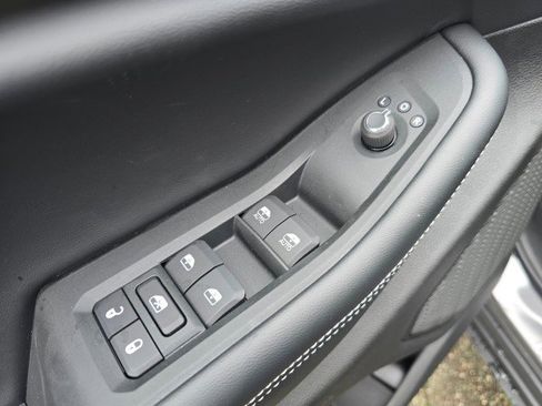 New 2025 Jeep Grand Cherokee Limited image 26