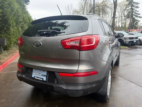 Used 2012 Kia Sportage LX w/ Navigation Pkg FWD image 4