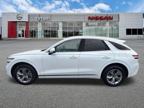 Used 2023 Genesis GV70 2.5T AWD/4WD image 4