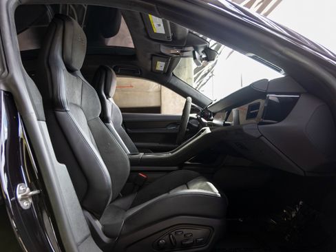 Used 2023 Porsche Taycan GTS w/ Premium Package (P6U) image 49