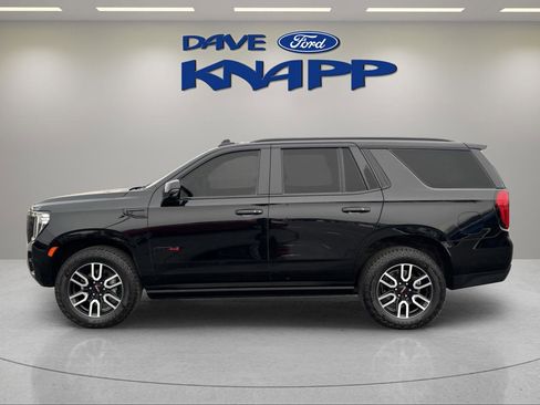 Used 2024 GMC Yukon AT4 w/ AT4 Premium Package image 4