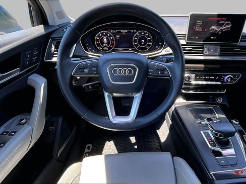 Used 2018 Audi Q5 Prestige AWD/4WD image 5