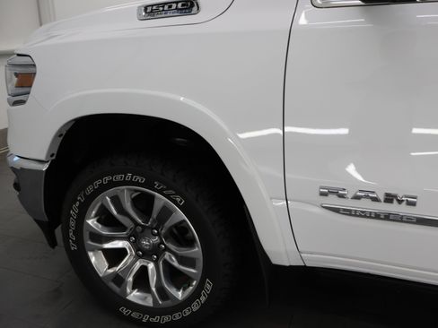 Used 2023 RAM 1500 Limited AWD/4WD image 40
