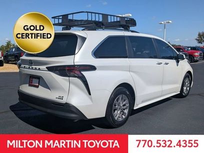 Certified 2023 Toyota Sienna XLE