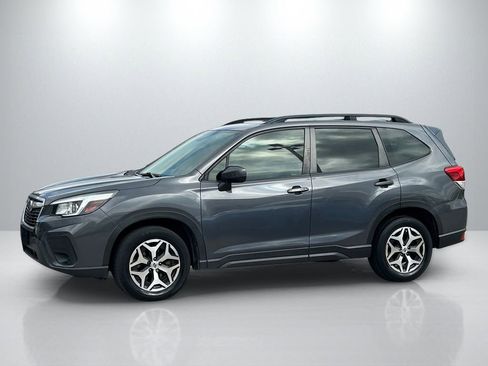 Used 2020 Subaru Forester Premium image 8