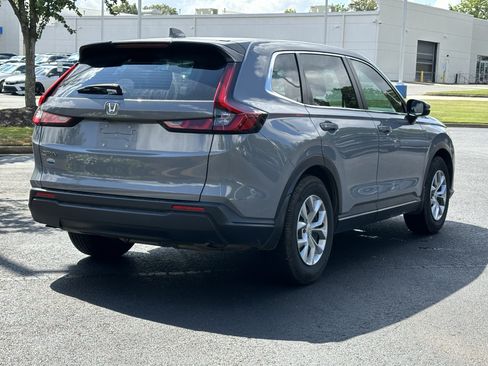 Used 2024 Honda CR-V LX image 11
