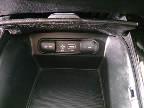 Used 2017 Kia Sorento SX AWD/4WD image 21