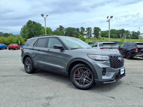 New 2026 Ford Explorer ST w/ Sun And Sound Package AWD/4WD image 3