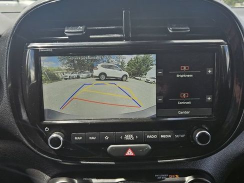 Used 2020 Kia Soul EX FWD image 23