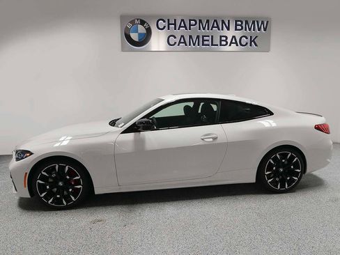 Used 2026 BMW 430i Coupe w/ M Sport Package image 3