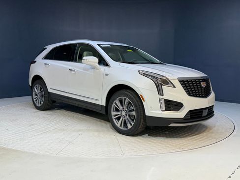 New 2026 Cadillac XT5 Premium Luxury w/ Driver Assist Package image 7