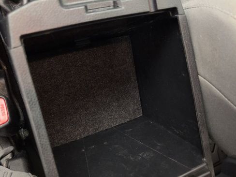 Used 2020 Toyota Tacoma SR5 image 44