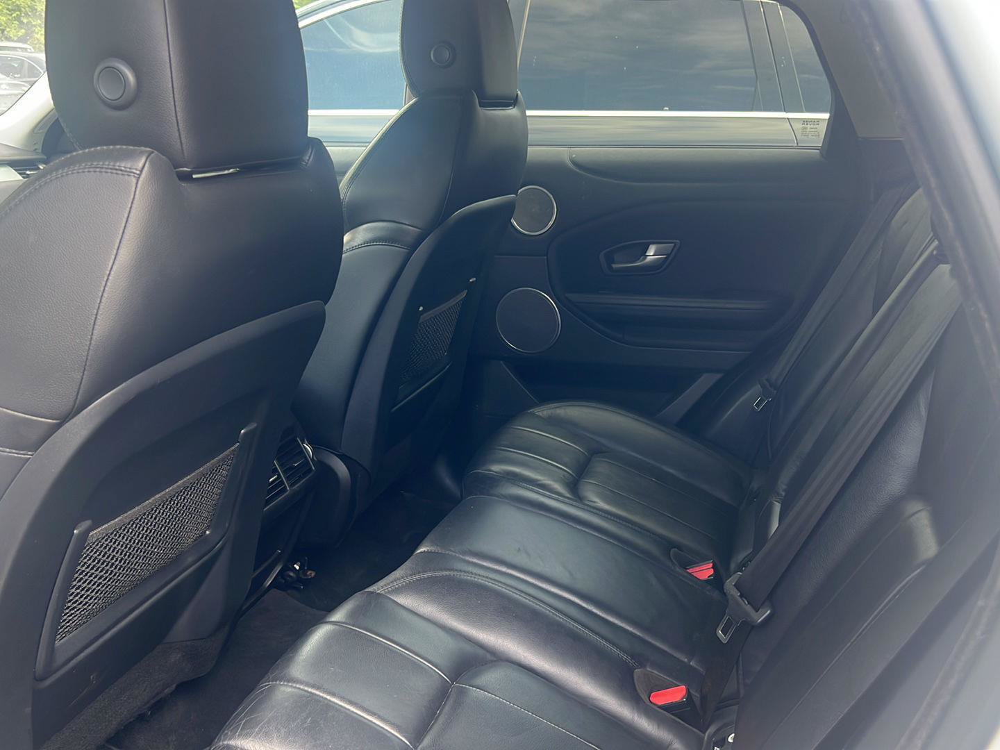 Used 2017 Land Rover Range Rover Evoque SE AWD/4WD image 15