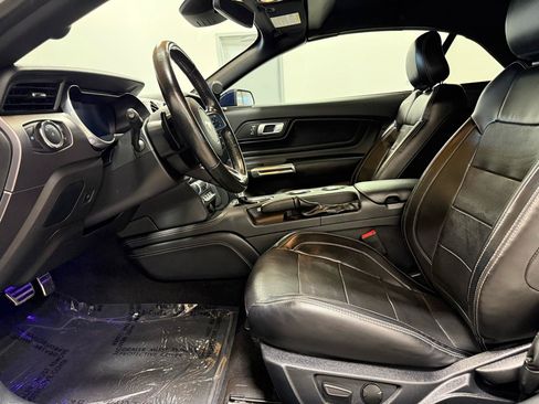 Used 2020 Ford Mustang GT Premium w/ Equipment Group 401A RWD image 10
