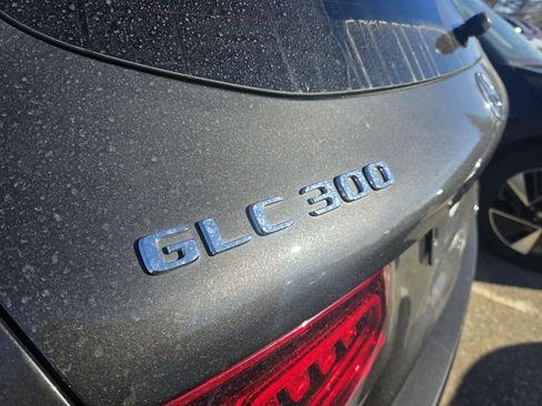 Used 2022 Mercedes-Benz GLC 300 4MATIC image 23