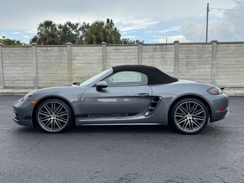 New 2025 Porsche 718 Boxster image 2