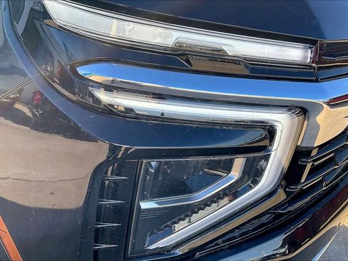 New 2025 Chevrolet Suburban LS w/ LPO, Dark Essentials Package image 14