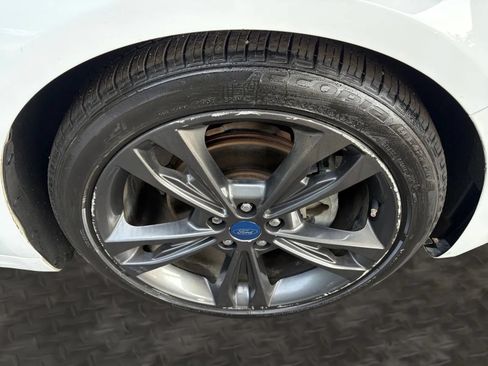 Used 2020 Ford Fusion Titanium AWD/4WD image 39