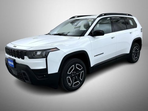 New 2026 Jeep Cherokee Laredo image 1