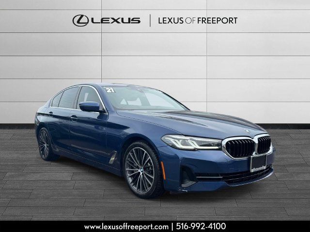 Used 2021 BMW 530i xDrive w/ Convenience Package AWD/4WD image 1