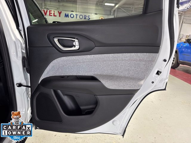 Used 2022 Jeep Compass Latitude AWD/4WD image 43