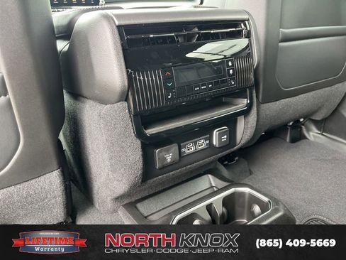 New 2026 Jeep Grand Wagoneer L Limited AWD/4WD image 13
