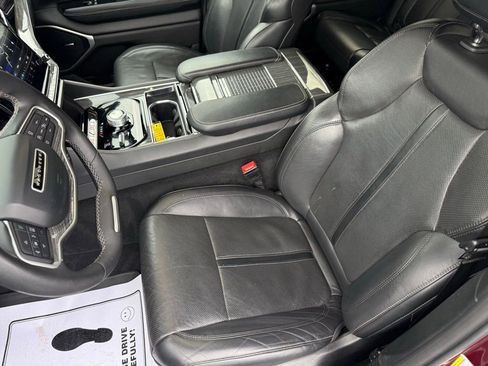 Used 2022 Jeep Wagoneer Series II w/ Premium Group I image 32