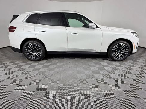 Certified 2025 BMW X3 xDrive30i w/ Convenience Package image 2