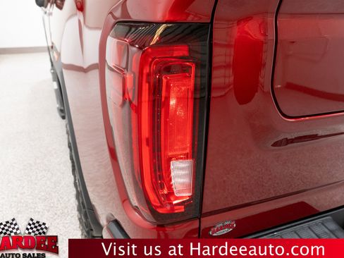 Used 2020 GMC Sierra 2500 Denali w/ Denali Ultimate Package image 9