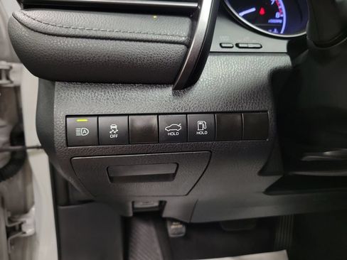 Used 2023 Toyota Camry SE FWD image 28