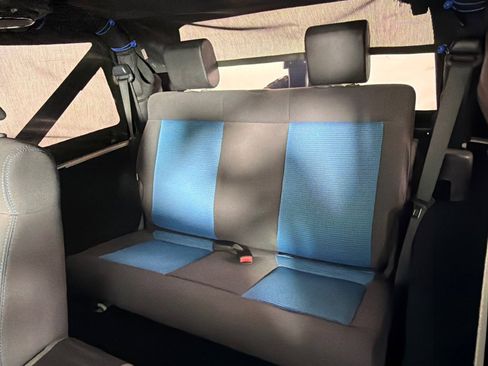 Used 2010 Jeep Wrangler Sport AWD/4WD image 17